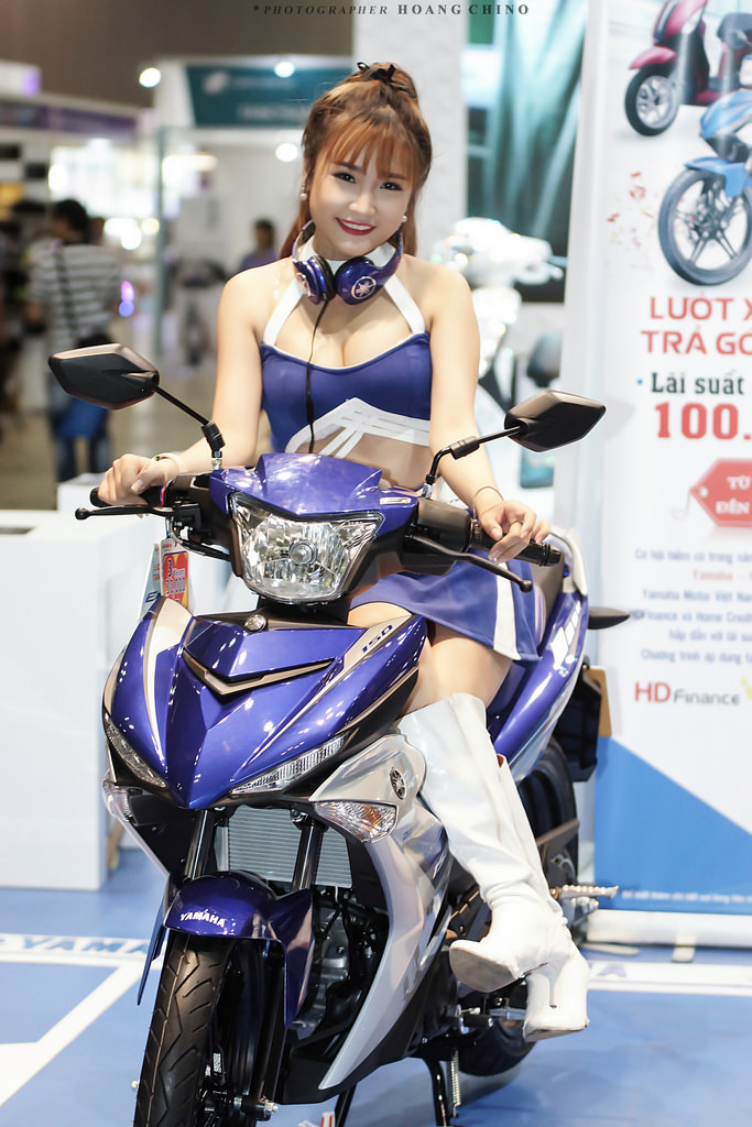 巨胸教师冲田杏梨在线